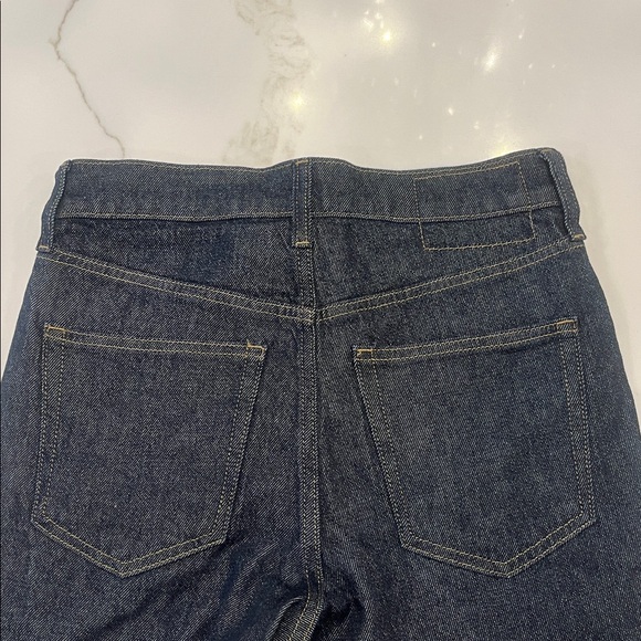 High-Waisted Dark Wash Wide-Leg Jeans - Picture 6 of 9